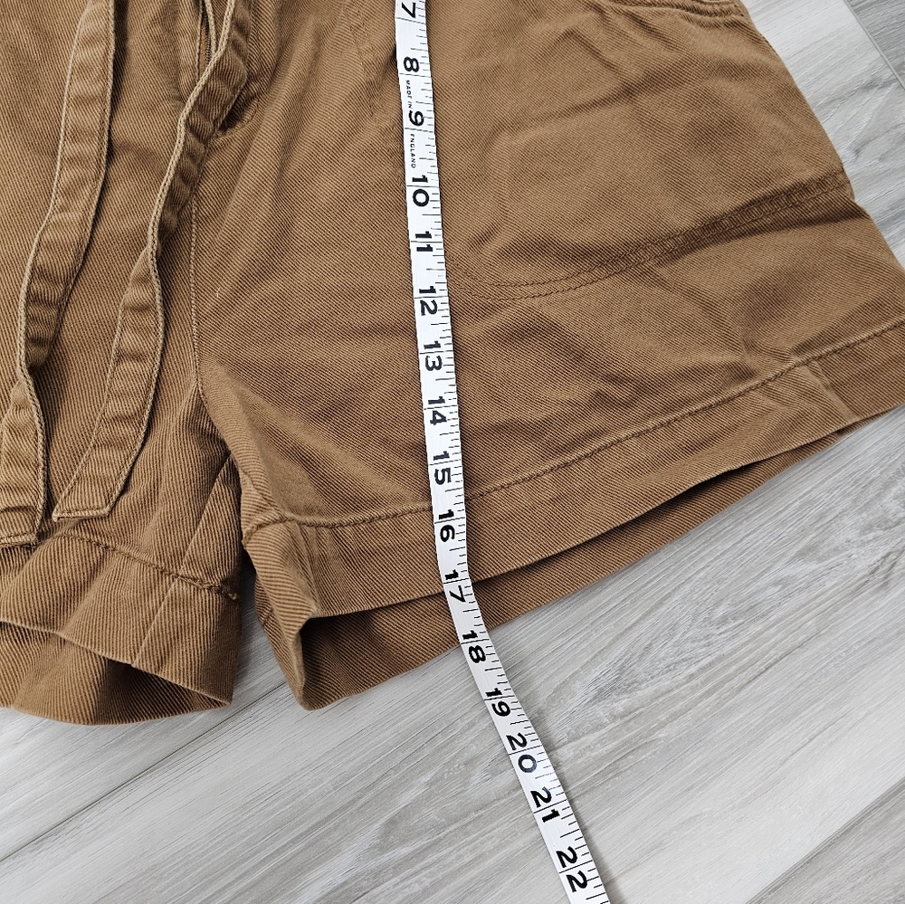 Old Navy Brown Women's Cargo Shorts - Picture 2 of 6
